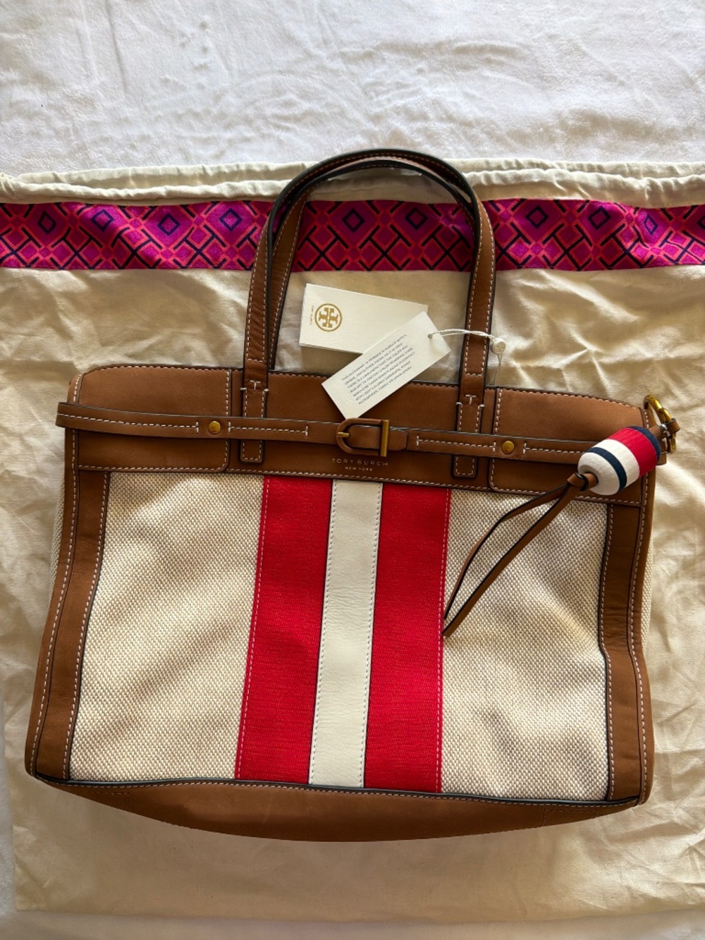 Bag - Picture 2 of 4